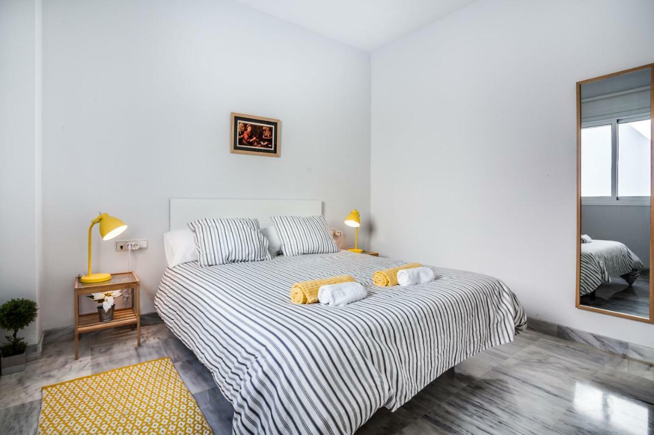 Encantador Atico Con Terraza Seville Luaran gambar